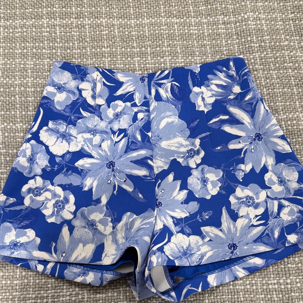 Guess Blue Floral High Waist Shorts